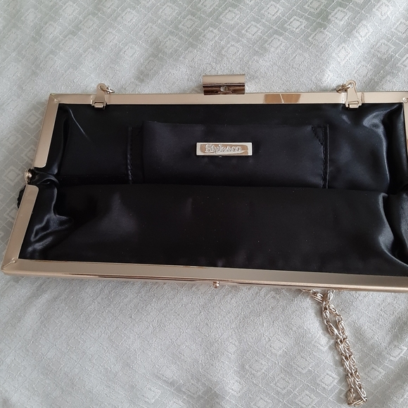 STYLE&CO - 3 tone metallic Clutch purse - Picture 4 of 7